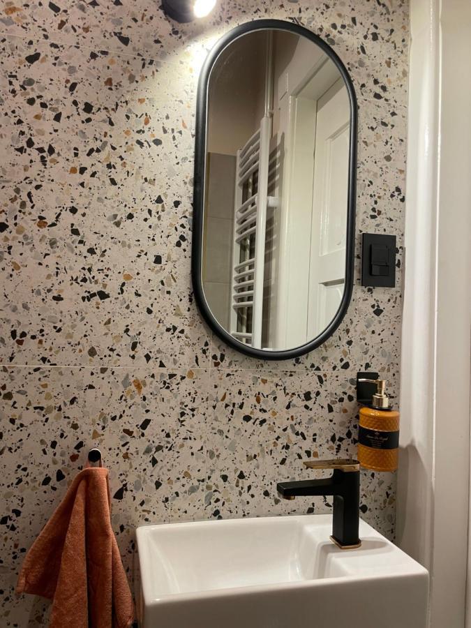 Apartman Vasia Subotica Bagian luar foto