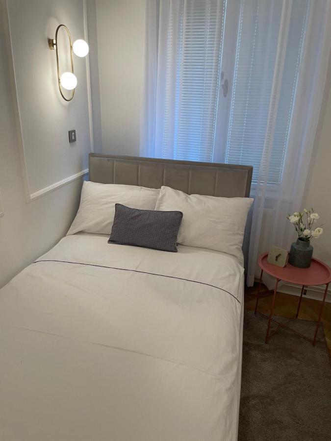 Apartman Vasia Subotica Bagian luar foto